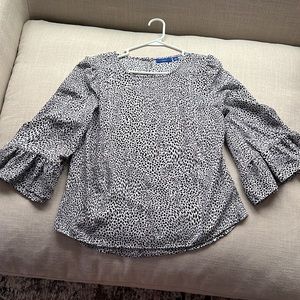 Apt 9 quarter sleeve blouse with ruffled sleeves